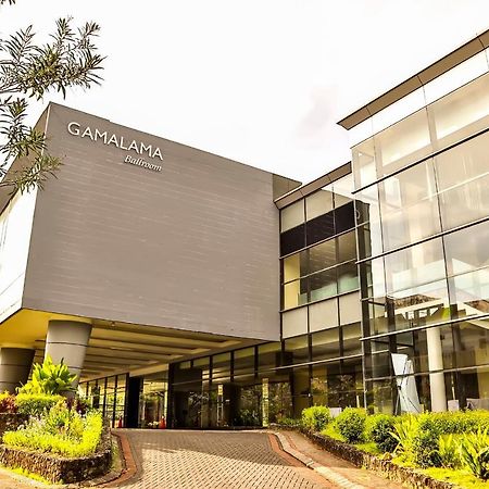Bela International Hotel & Conventionternate Exterior foto