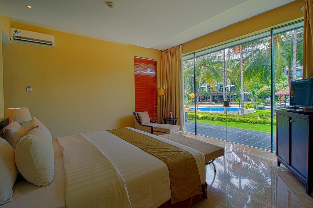 Bela International Hotel & Conventionternate Exterior foto