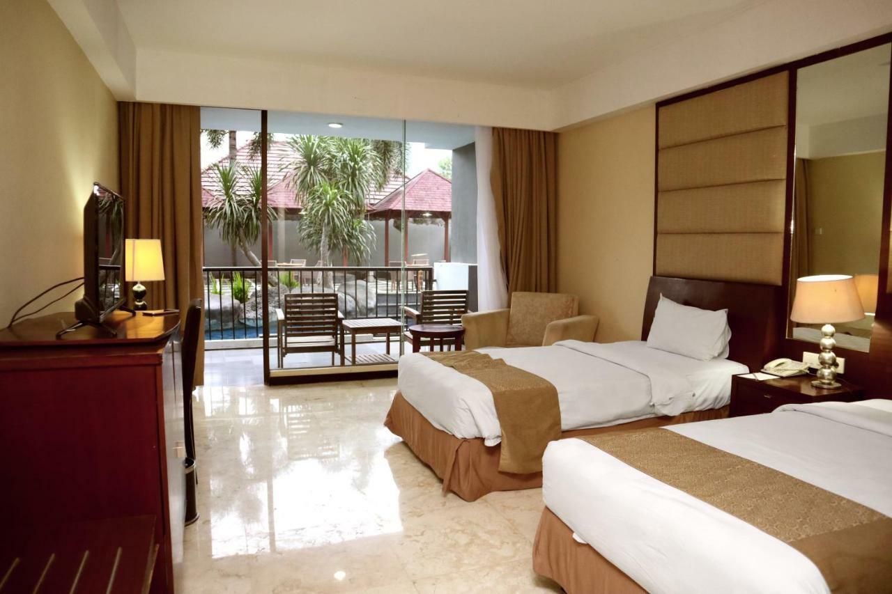Bela International Hotel & Conventionternate Exterior foto
